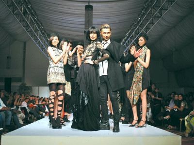karachi fashion week rizwanullah mistry spice it up karachi fashion week rizwanullah mistry spice it up