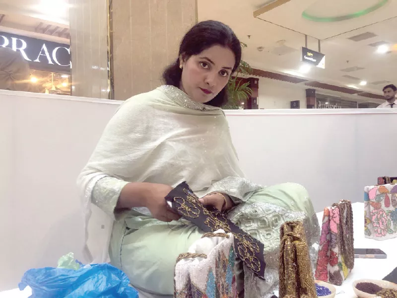 saima who learned the skill from her mother and grandmother has made it both her passion and her livelihood photo express saima who learned the skill from her mother and grandmother has made it both her passion and her livelihood photo express