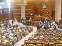 govt backs down on habitual offenders bill
