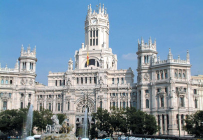 spain a rich mix of diverse elements