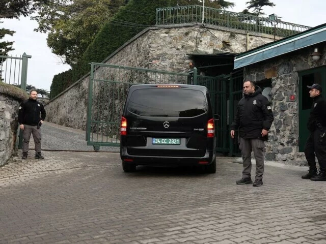 a vehicle carrying the russian delagation arrives at the residence of the us consul general in istanbul turkey on february 27 2025 photo reuters a vehicle carrying the russian delagation arrives at the residence of the us consul general in istanbul turkey on february 27 2025 photo reuters