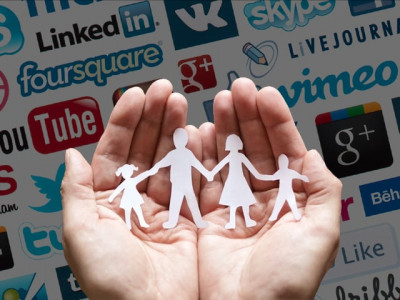 she s always busy texting or socialising 10 ways to raise teens of this generation she s always busy texting or socialising 10 ways to raise teens of this generation