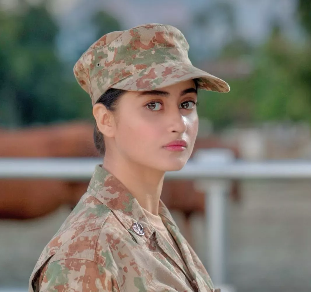 it wasn t easy sajal reflects on sinf e aahan as show bags six lux style award nominations it wasn t easy sajal reflects on sinf e aahan as show bags six lux style award nominations