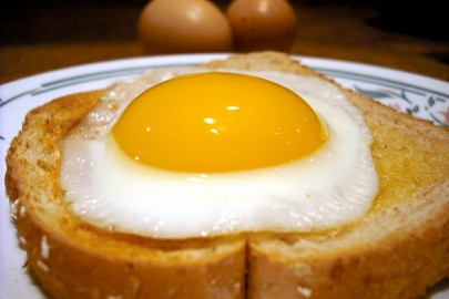 egg day pakistanis eat 67 eggs a year each