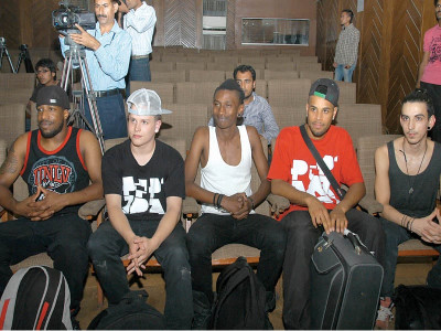 paparazzi artistic collision paparazzi artistic collision