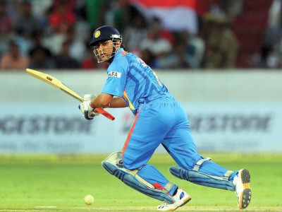 dhoni happy at ending losing streak