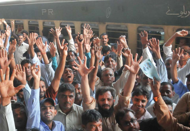 pakistan railways crisis sets in deep as govt struggles to pay