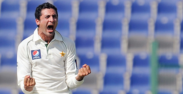 cricket five star junaid puts pakistan on top cricket five star junaid puts pakistan on top