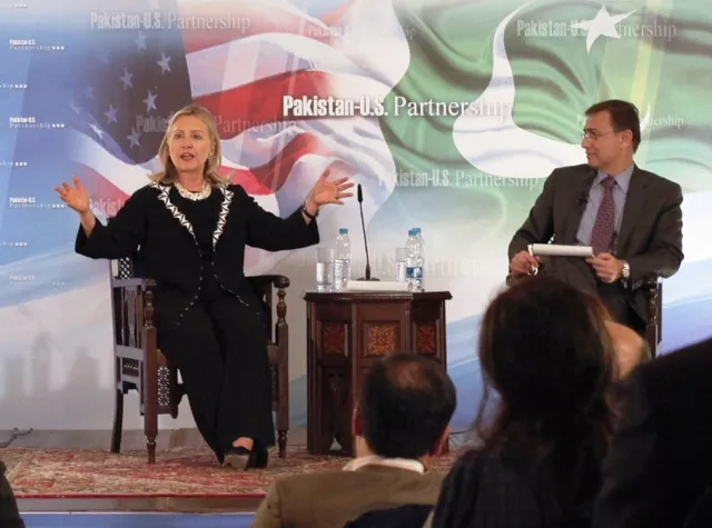 q a with clinton reconciliation aid and blackwater q a with clinton reconciliation aid and blackwater