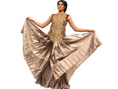 pfdc sunsilk fashion week day three a spectrum of colours and moods