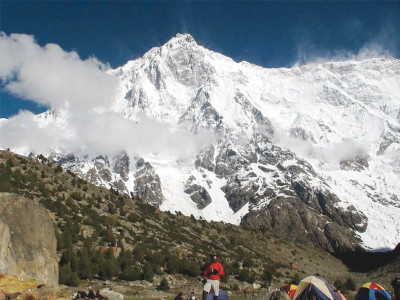 global warming melting glaciers can cause massive floods