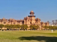 islamia college suspends three students