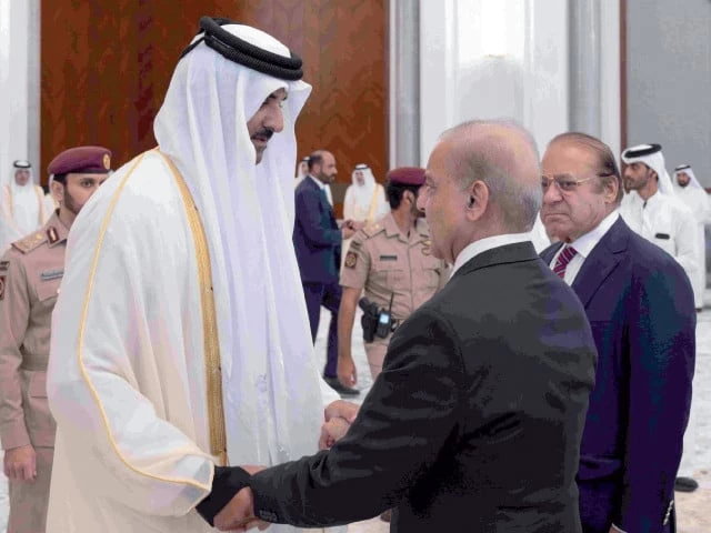 prime minister shehbaz sharif condoles with qatar s emir sheikh tamim bin hamad al thani following the death of former ruler sheikh hamad as former prime minister nawaz sharif looks on at lusail palace on the outskirts of doha photo afp prime minister shehbaz sharif condoles with qatar s emir sheikh tamim bin hamad al thani following the death of former ruler sheikh hamad as former prime minister nawaz sharif looks on at lusail palace on the outskirts of doha photo afp