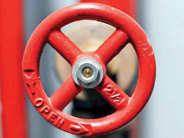 gas company proposes cut in supply to industries gas company proposes cut in supply to industries