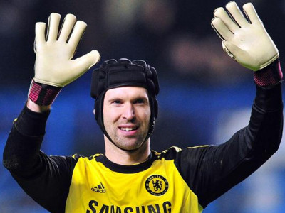 can petr cech help arsenal bring home the premiere league title can petr cech help arsenal bring home the premiere league title