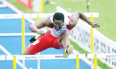 athletics robles advances to final