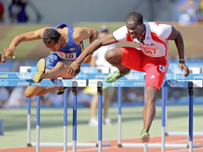 athletics robles breaks pan am record