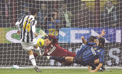 football juve heap misery on inter