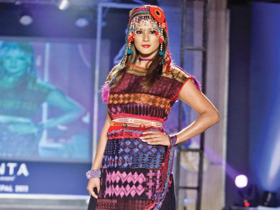 empowering women crafting fashion