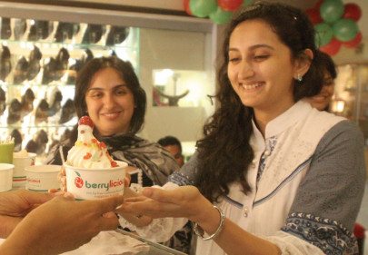 berrylicious eat your heart out kulfi frozen yoghurt has hit the town