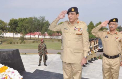 officers conference army chief visits nowshera