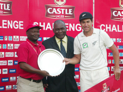 new zealand prevail in thrilling test