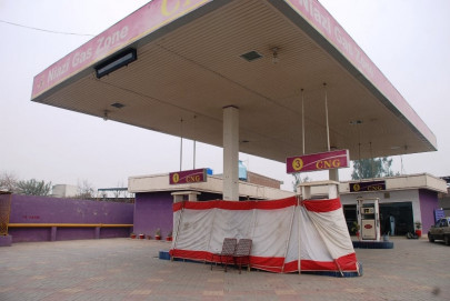 sngc issues notification for 3 day cng station closure in punjab