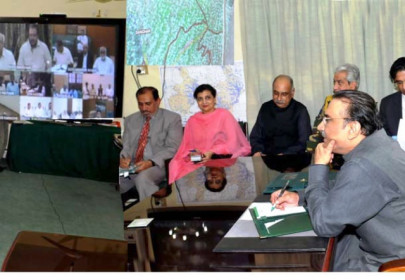 president tries to ensure no flood victim gets left behind