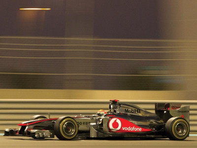 abu dhabi grand prix one of my best races says hamilton