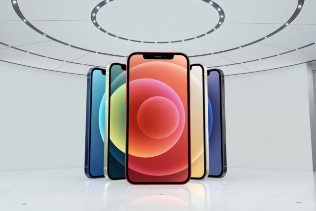 iphone 15 leak shows front glass with immersive screen on pro iphone 15 leak shows front glass with immersive screen on pro