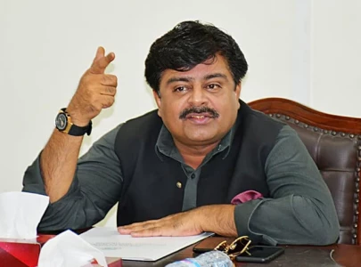 ai cannot replace human intelligence edu minister