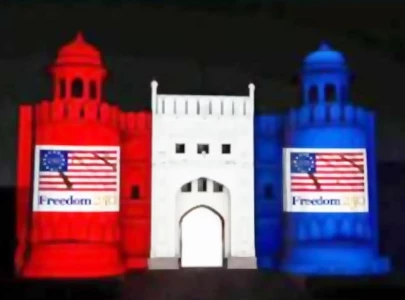 pakistan landmarks shine for us i day