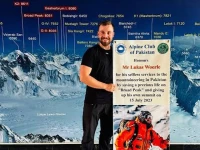 austrian climber lauded for broad peak rescue