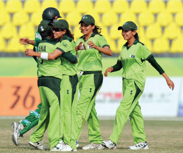 cricket pakistan women off to winning start