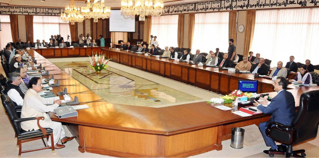 cabinet approves strategy to counter pml n pti rallies cabinet approves strategy to counter pml n pti rallies