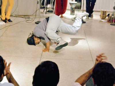 us hip hop band briefly detained for taking sensitive footage