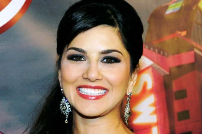 indo canadian porn star to spice up bigg boss 5