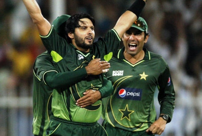 cricket afridi powers pakistan to series clinching victory cricket afridi powers pakistan to series clinching victory