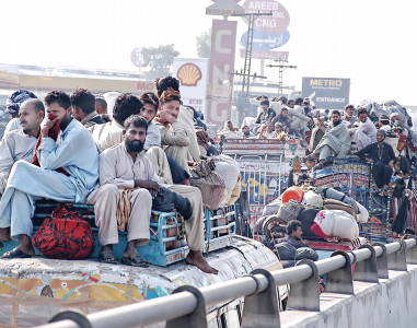 raiwind ijtema thousands head home as first session ends