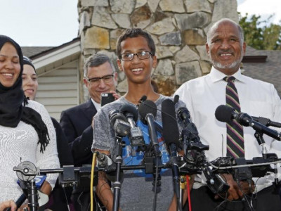 if they thought ahmed brought a bomb why didn t they evacuate the school if they thought ahmed brought a bomb why didn t they evacuate the school