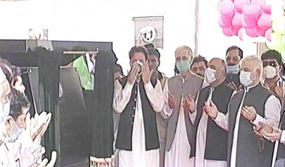massive relief pm imran inaugurates peshawar brt massive relief pm imran inaugurates peshawar brt