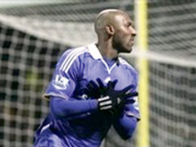 football chinese club interested in anelka