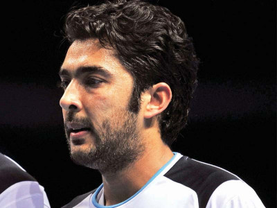 tennis aisam bopanna crash out of london masters