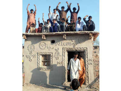 floods 2011 in tando allahyar smart rebuilding means trying to bring the roof down floods 2011 in tando allahyar smart rebuilding means trying to bring the roof down