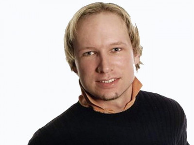 norway gunman declared insane prosecutor