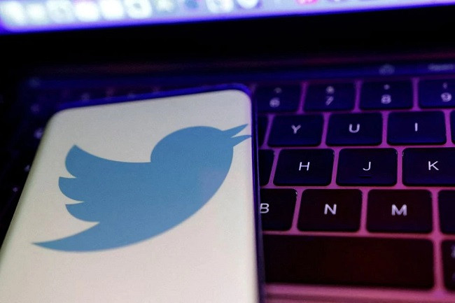 Twitter is losing its most active users, internal documents show