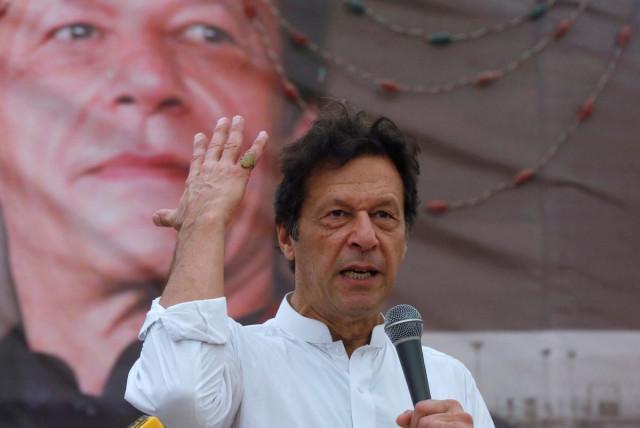imran khan chairman of the pakistan tehreek e insaf pti gestures while addressing his supporters during a campaign meeting ahead of general elections in karachi pakistan july 4 2018 reuters akhtar soomro file photo imran khan chairman of the pakistan tehreek e insaf pti gestures while addressing his supporters during a campaign meeting ahead of general elections in karachi pakistan july 4 2018 reuters akhtar soomro file photo