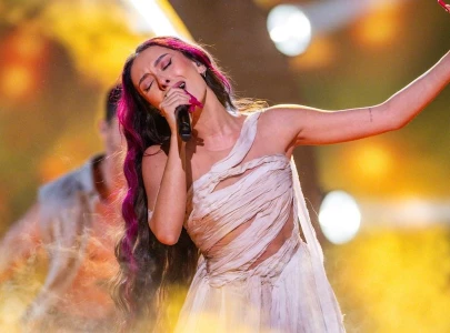 israel s eden golan eurovision finalist booed at semifinals