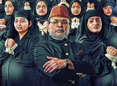 india s top court stays release of hamare baarah