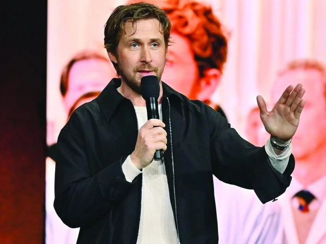 gosling spoke at amazon s first cinemacon photo file gosling spoke at amazon s first cinemacon photo file